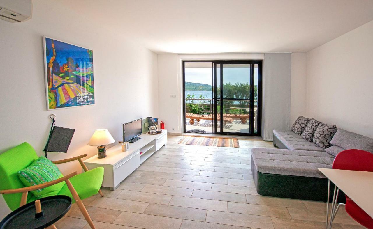 Appartement Midavkl à Pirovac Extérieur photo